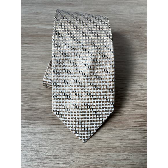 Calvin Klein Gold and Champagne Geometric Design 100% Silk Designer Tie - Picture 1 of 6